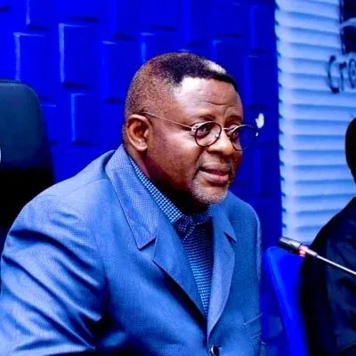 Cross Rivers Gov. stops politicians, others from occupying dual offices