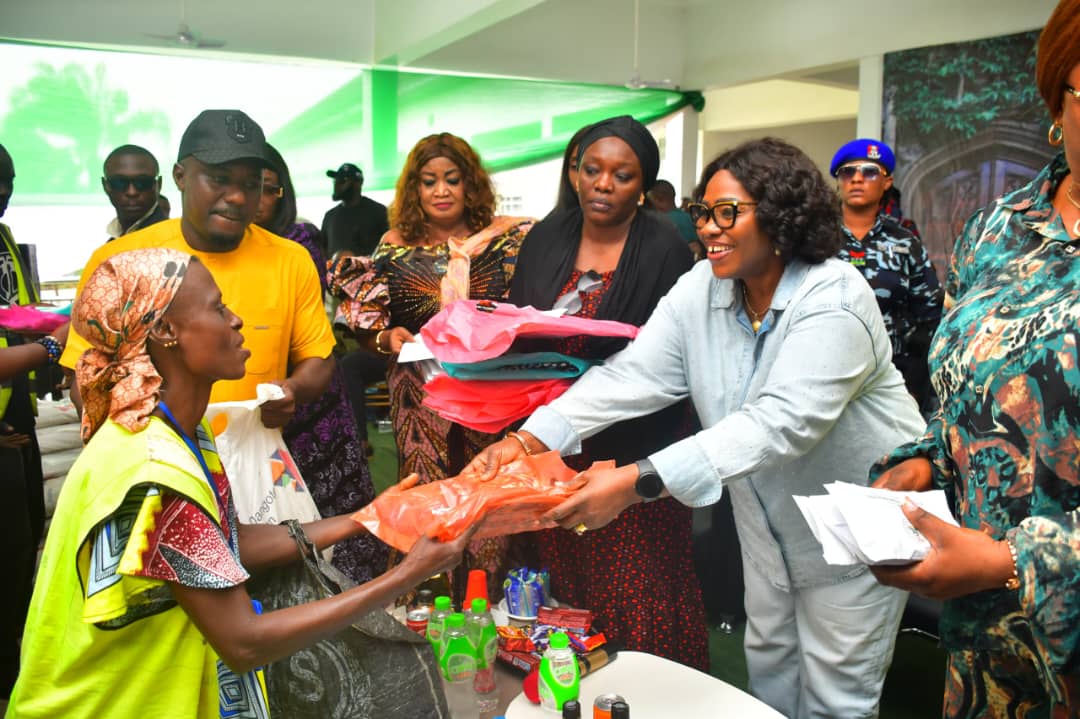 Mrs Otu Empowers 1,234 Women Sweepers with Stipend Clearance, POS Machines