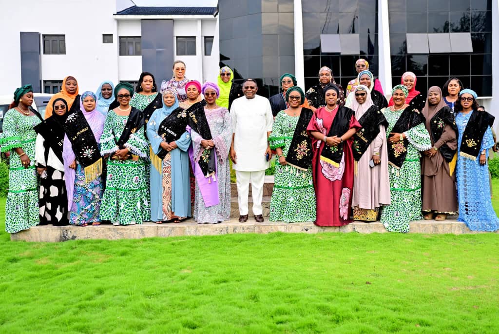22 Governors’ spouses storm Calabar, as Otu pledges gender, health support