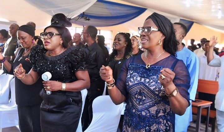 UNICROSS Holds Solemn Assembly for Accident Victims, Thanks God for Survivors